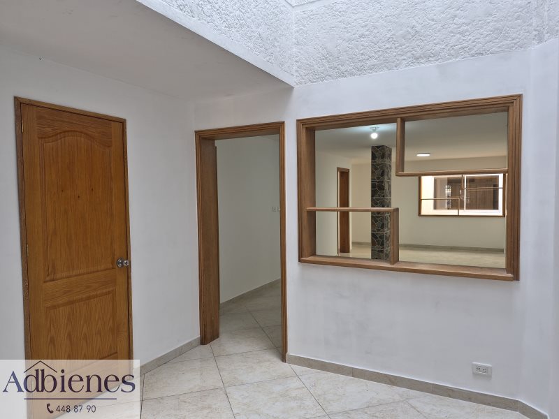 Casa-local en Arriendo en Laureles Nogal