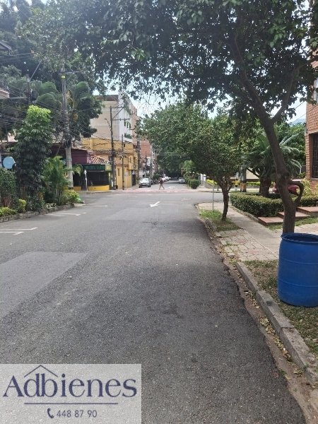 Casa en Venta en Laureles