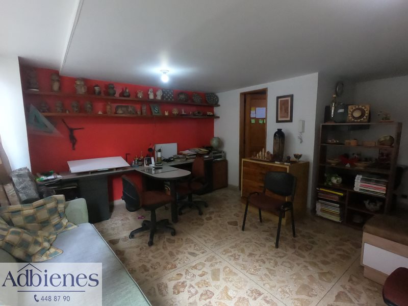 Oficina en Arriendo en Laureles