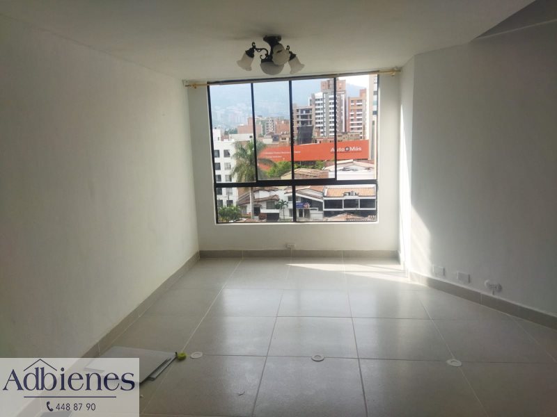 Apartamento en Arriendo en Laureles