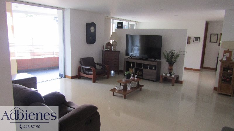 Apartamento en Venta en Laureles