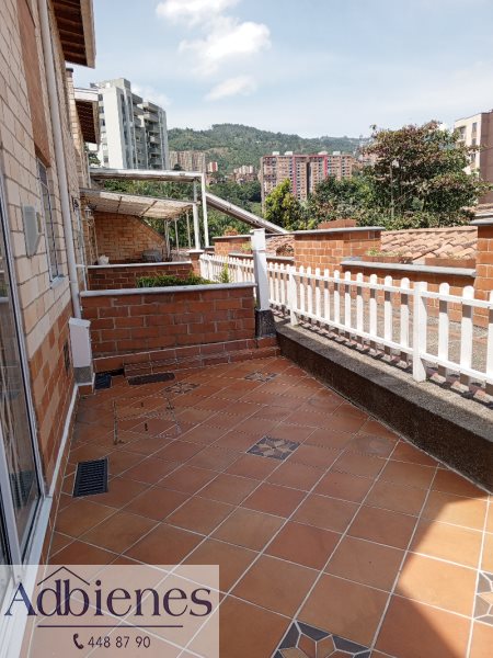 Casa en Arriendo en La Mota