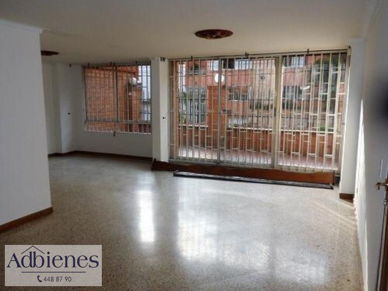 Apartamento en Venta en Laureles