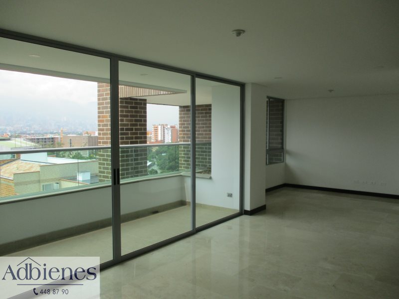 Apartamento en Venta en Laureles
