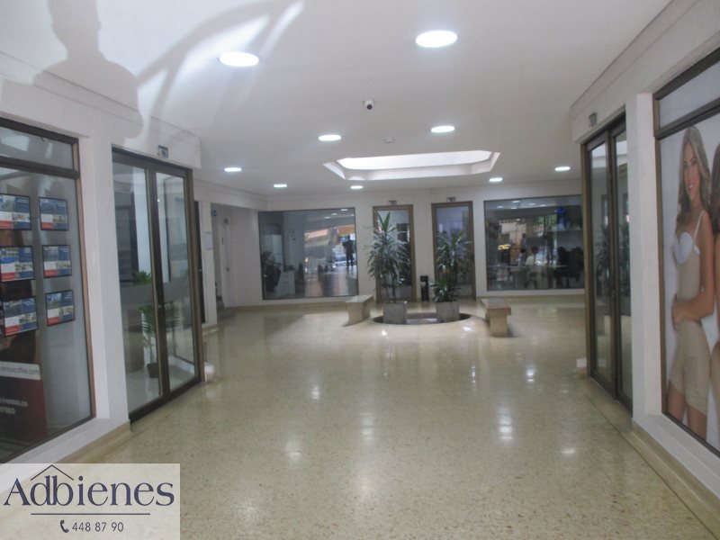 Oficina en Arriendo en Poblado