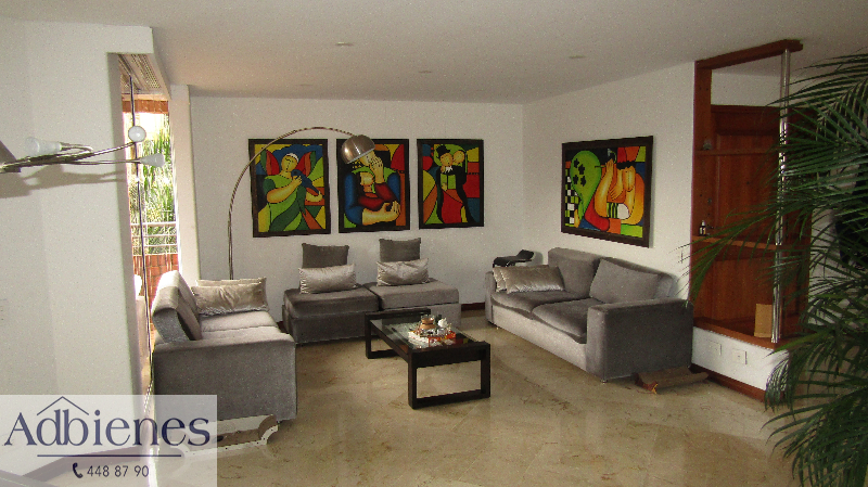 Apartamento en Venta en Laureles