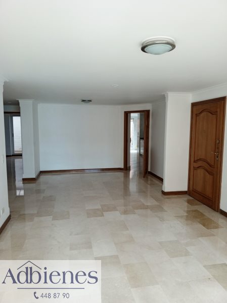Apartamento en Venta en Laureles