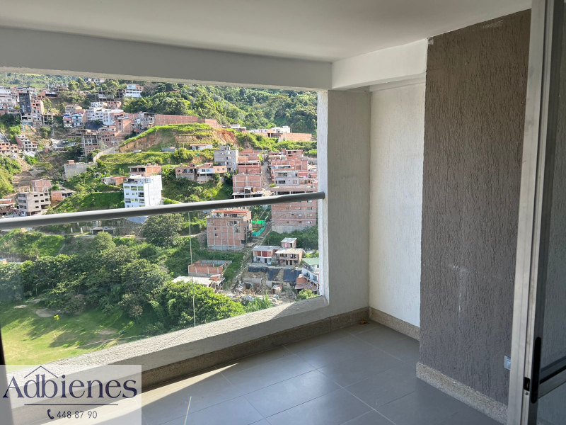 Apartamento en Venta en Loma Los Bernal
